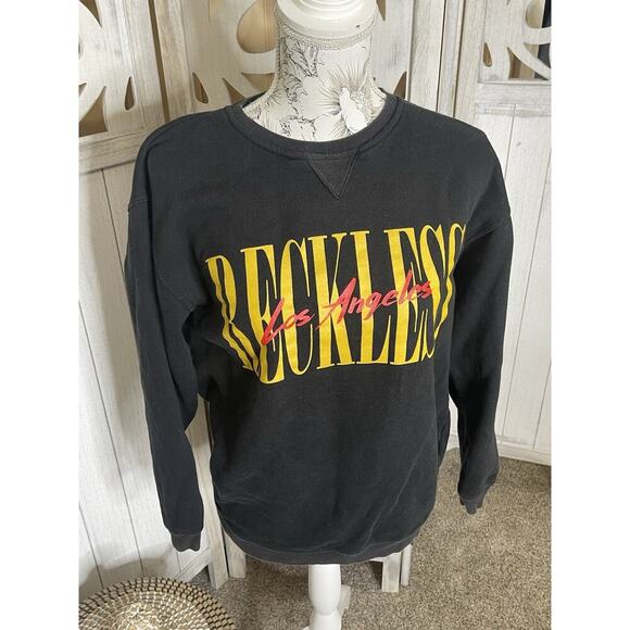 Young and Reckless Black Logo Pullover Sweater Long Sleeve Spellout Size Large - Picture 1 of 6